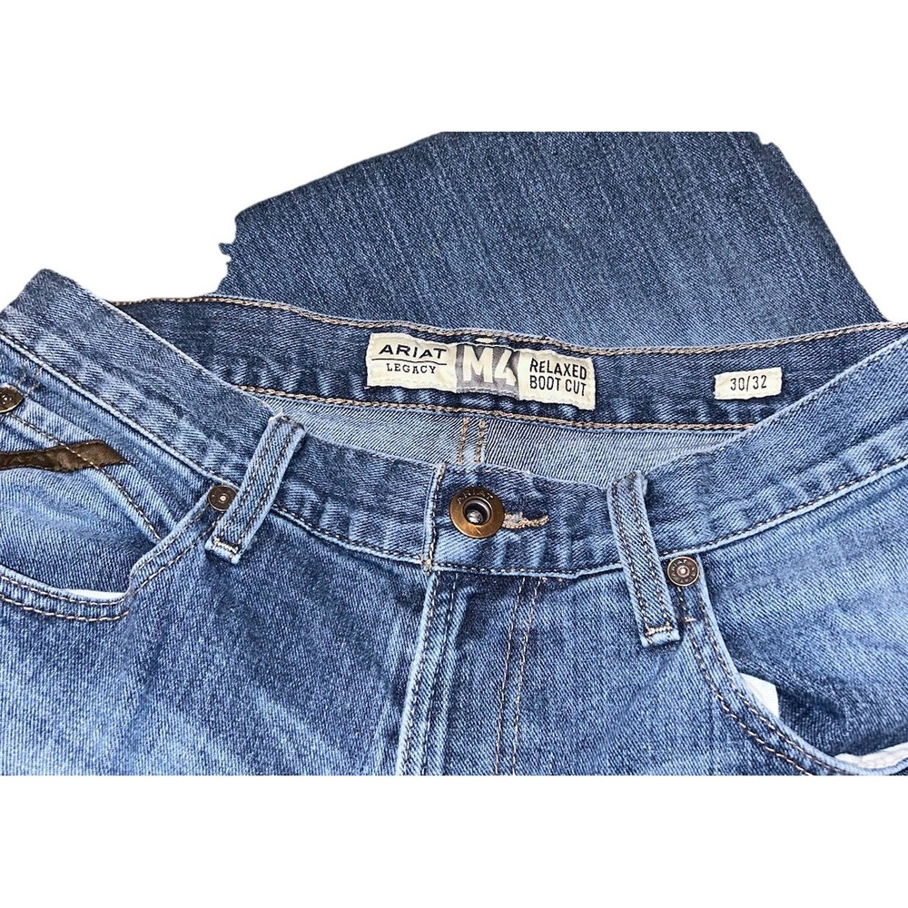 Ariat M4 Legacy Jeans Mens 30x32*  Blue Relaxed Boot Cut Denim Stretch Western - Picture 2 of 6